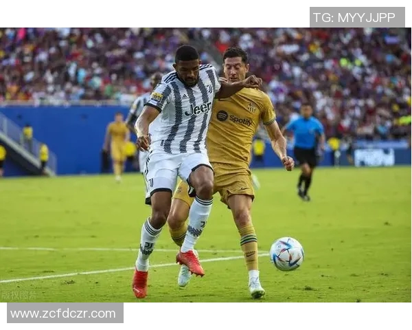 巴萨与尤文热身赛精彩对决球迷期待新赛季的精彩表现